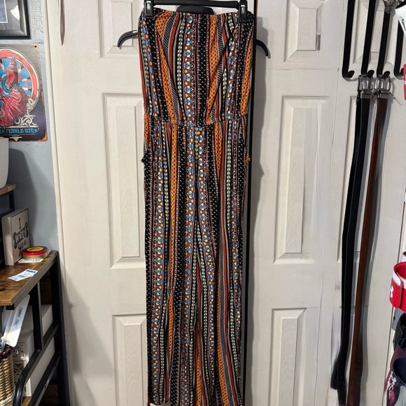 Pink Republic - Size XXL - Strapless Boho Jumpsuit with Pockets - Picture 1 of 4